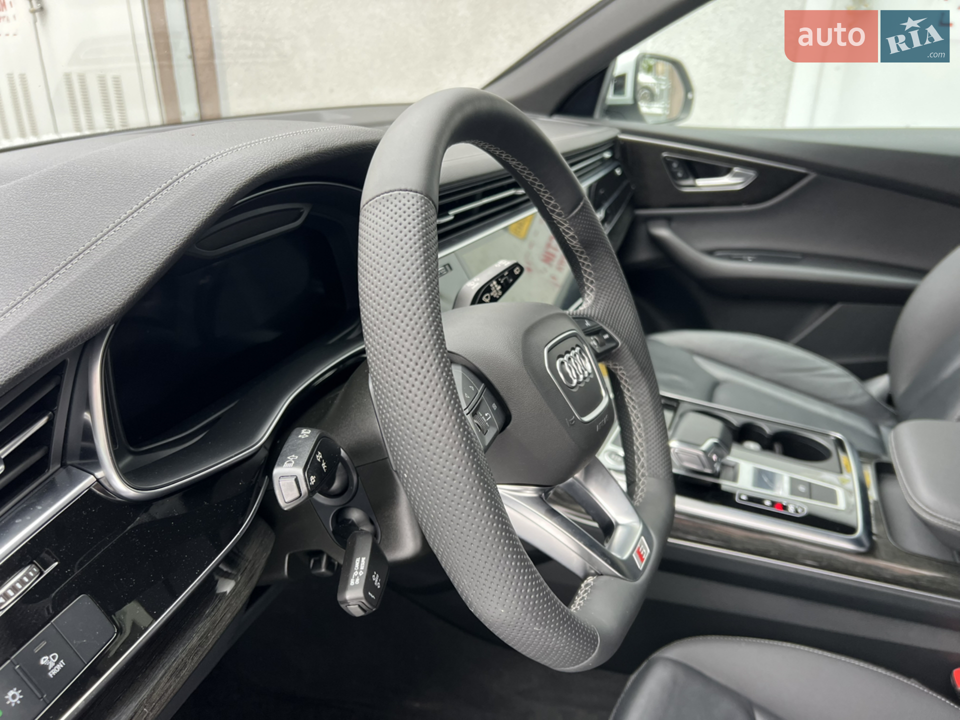 2020 Audi Q8 - мініатюра 17