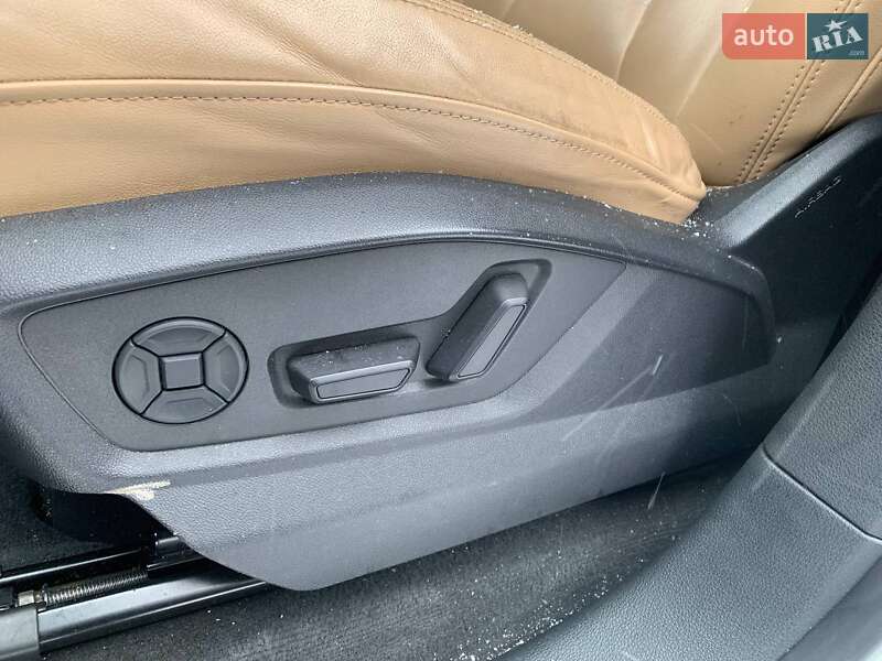 Внедорожник / Кроссовер Audi Q8 2019 в Стрые