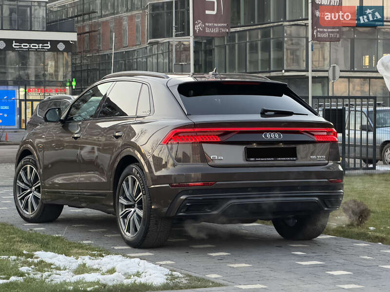 Позашляховик / Кросовер Audi Q8 2019 в Ужгороді фото 12 Позашляховик / Кросовер Audi Q8 2019 в Ужгороді