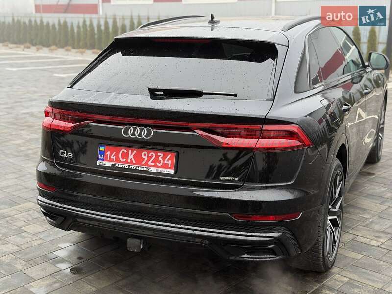 Внедорожник / Кроссовер Audi Q8 2019 в Луцке