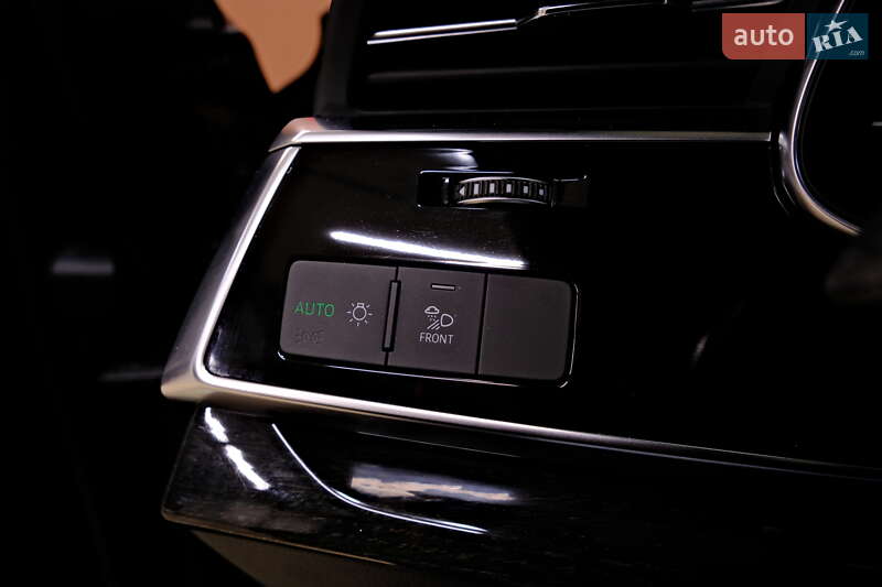 Позашляховик / Кросовер Audi Q8 2019 в Одесі фото 22 Позашляховик / Кросовер Audi Q8 2019 в Одесі