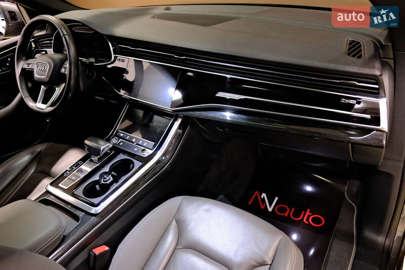 Позашляховик / Кросовер Audi Q8 2019 в Одесі фото 48 Позашляховик / Кросовер Audi Q8 2019 в Одесі