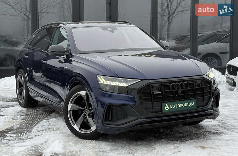 2019 Audi Q8, VIN WAUZZZF10KD045420:plate — фото 1 (autoria)