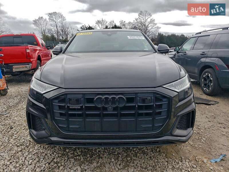 Внедорожник / Кроссовер Audi Q8 2021 в Львове