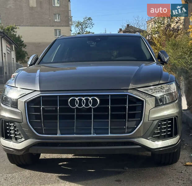 Позашляховик / Кросовер Audi Q8 2020 в Києві фото 17 Позашляховик / Кросовер Audi Q8 2020 в Києві