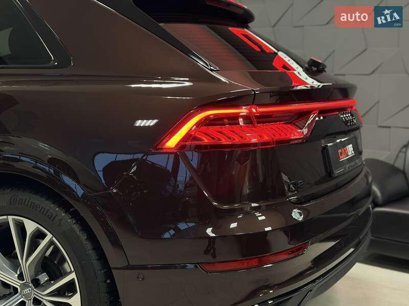 Внедорожник / Кроссовер Audi Q8 2019 в Тернополе