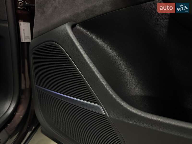 Внедорожник / Кроссовер Audi Q8 2019 в Тернополе