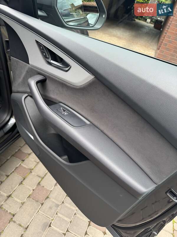 Внедорожник / Кроссовер Audi Q8 2023 в Одессе