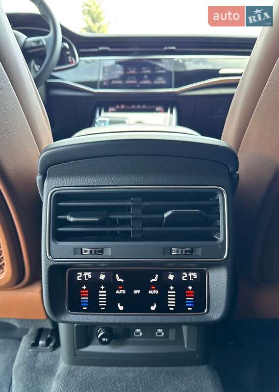 Внедорожник / Кроссовер Audi Q8 2025 в Киеве