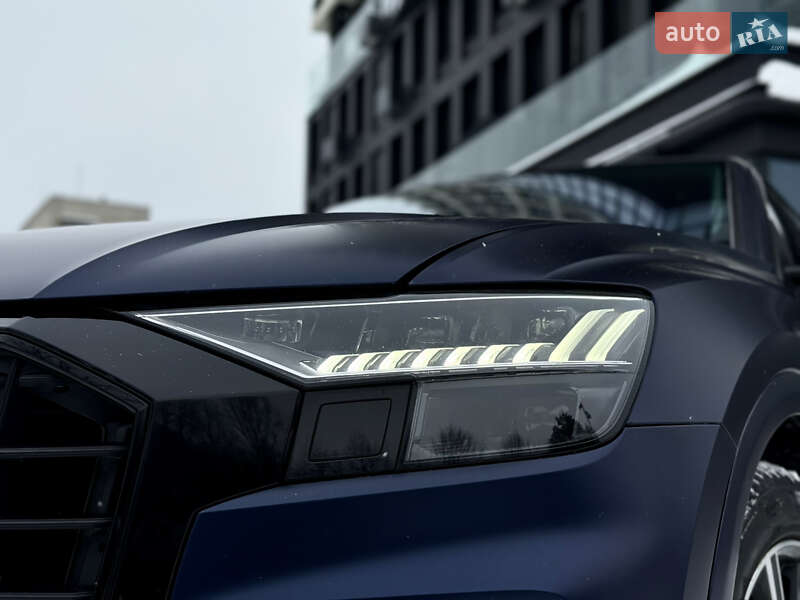 Позашляховик / Кросовер Audi Q8 2018 в Львові