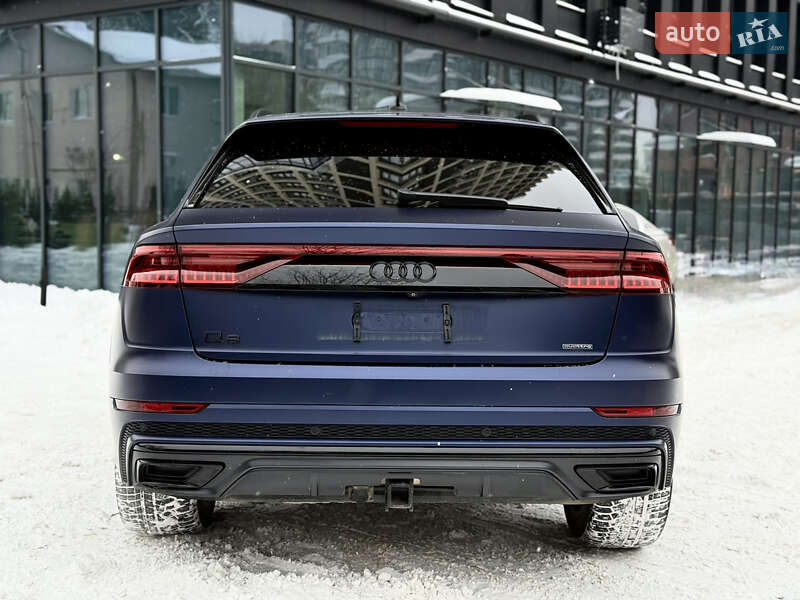 Позашляховик / Кросовер Audi Q8 2018 в Львові
