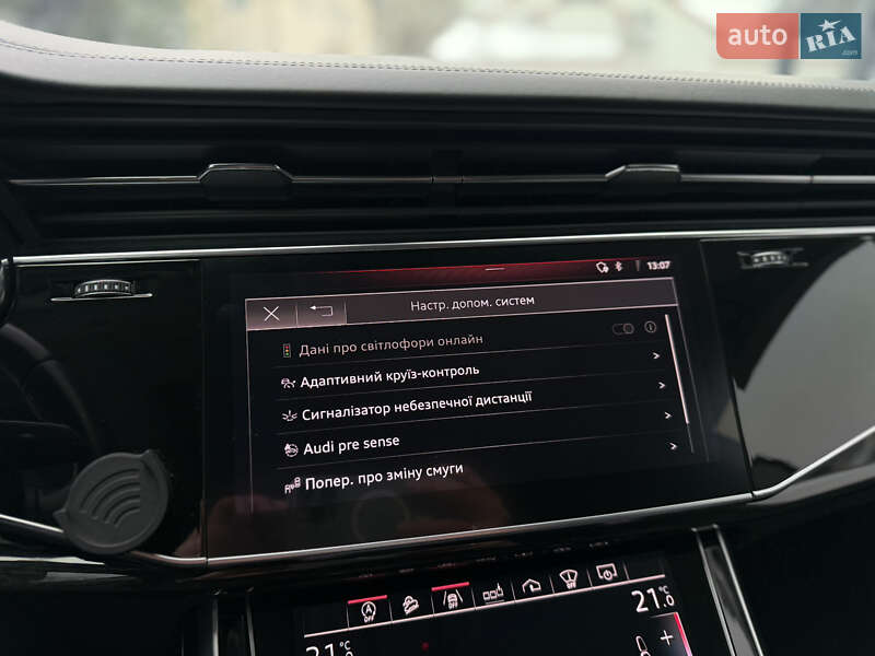 Позашляховик / Кросовер Audi Q8 2018 в Львові