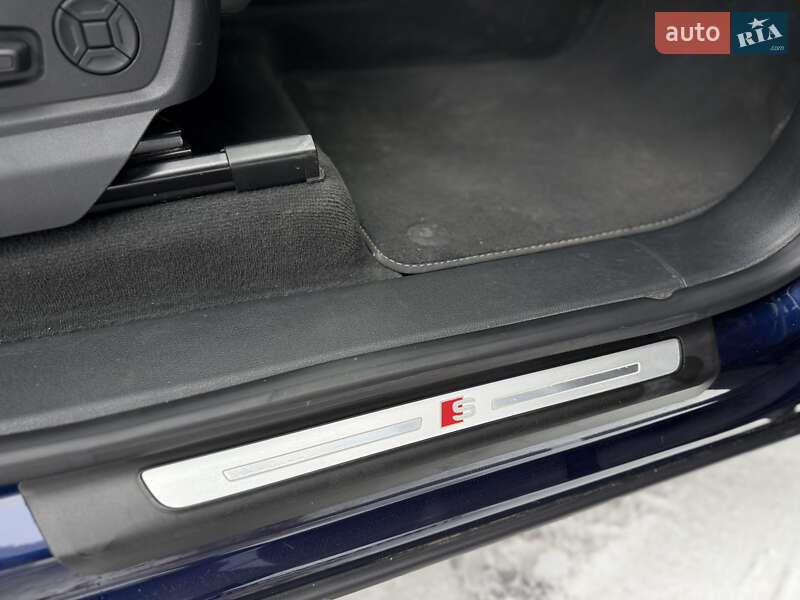 Позашляховик / Кросовер Audi Q8 2018 в Львові