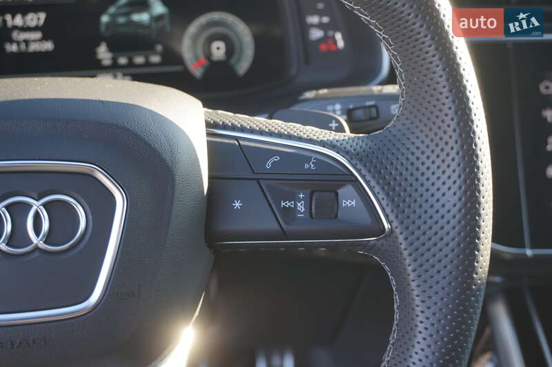 Внедорожник / Кроссовер Audi Q8 2023 в Одессе