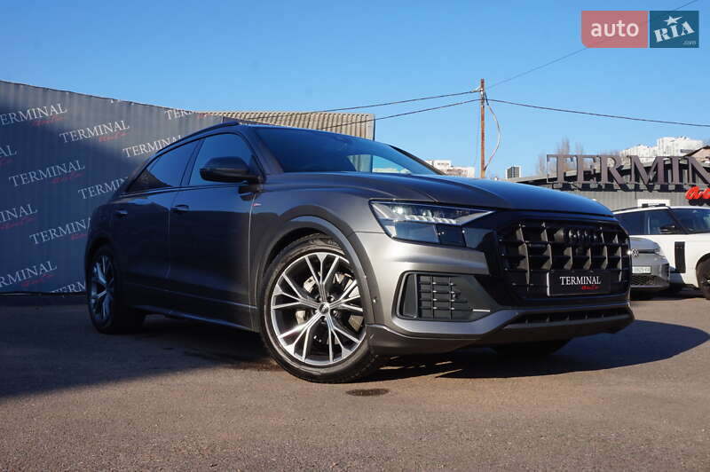 Внедорожник / Кроссовер Audi Q8 2023 в Одессе