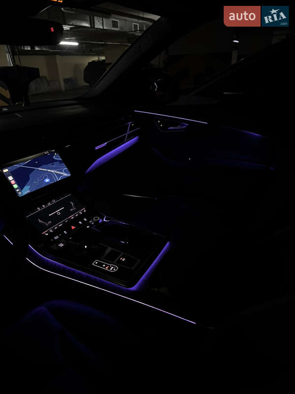 Внедорожник / Кроссовер Audi Q8 2020 в Киеве фото 32 Внедорожник / Кроссовер Audi Q8 2020 в Киеве