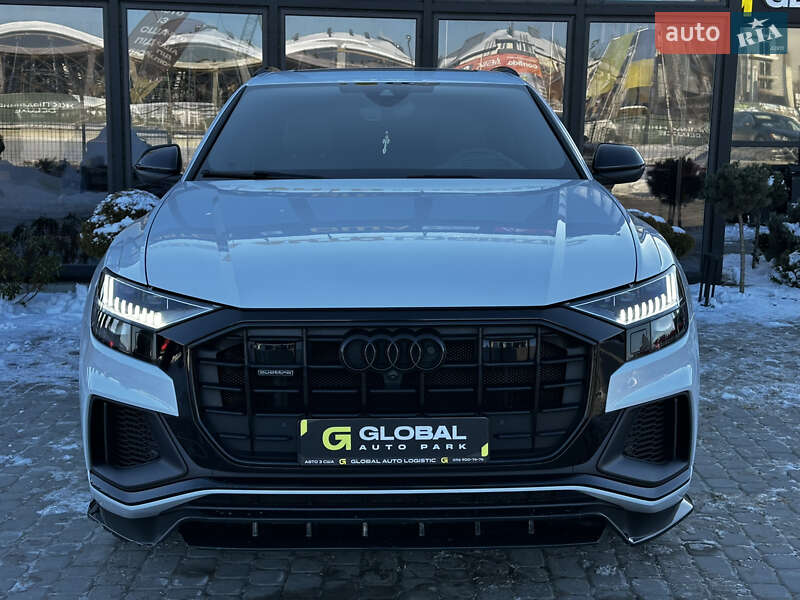 Внедорожник / Кроссовер Audi Q8 2021 в Львове