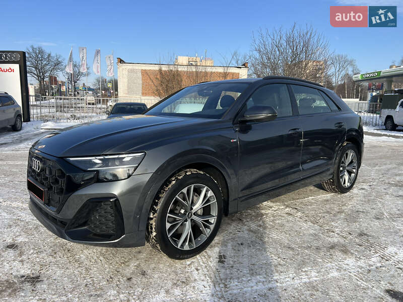 Внедорожник / Кроссовер Audi Q8 2025 в Полтаве
