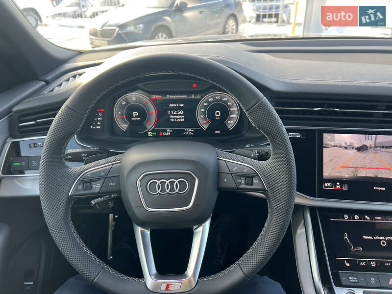 Внедорожник / Кроссовер Audi Q8 2025 в Полтаве