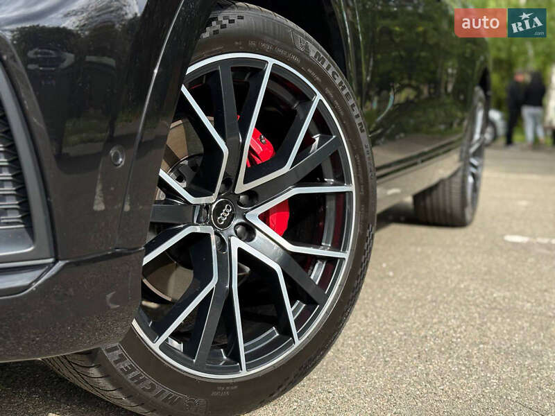 Внедорожник / Кроссовер Audi Q8 2019 в Киеве фото 11 Внедорожник / Кроссовер Audi Q8 2019 в Киеве