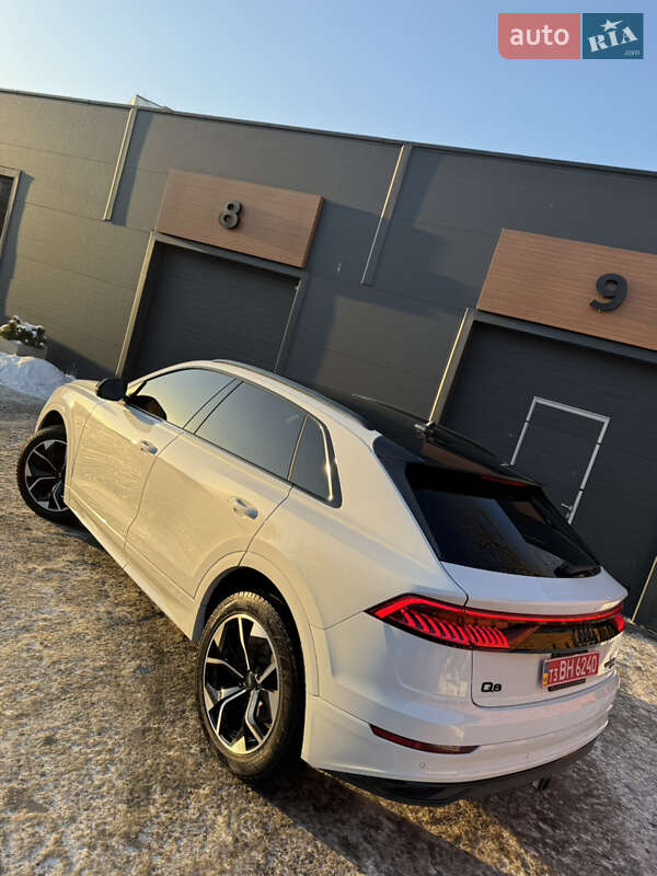 Внедорожник / Кроссовер Audi Q8 2019 в Киеве фото 5 Внедорожник / Кроссовер Audi Q8 2019 в Киеве