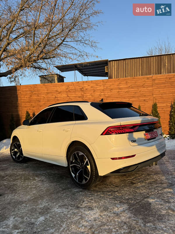 Внедорожник / Кроссовер Audi Q8 2019 в Киеве фото 6 Внедорожник / Кроссовер Audi Q8 2019 в Киеве