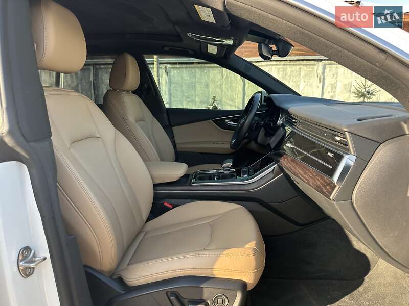 Внедорожник / Кроссовер Audi Q8 2021 в Киеве фото 39 Внедорожник / Кроссовер Audi Q8 2021 в Киеве