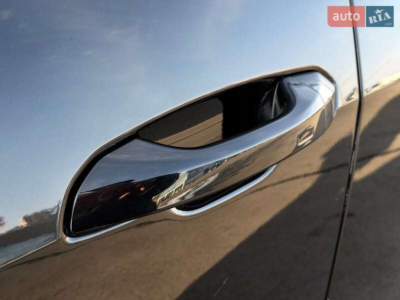 Внедорожник / Кроссовер Audi Q8 2018 в Кривом Роге