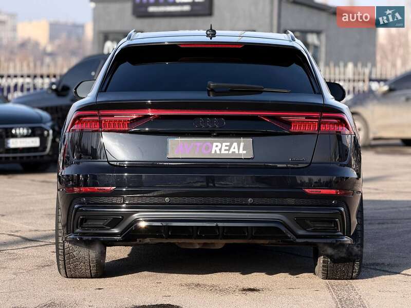 Внедорожник / Кроссовер Audi Q8 2018 в Кривом Роге