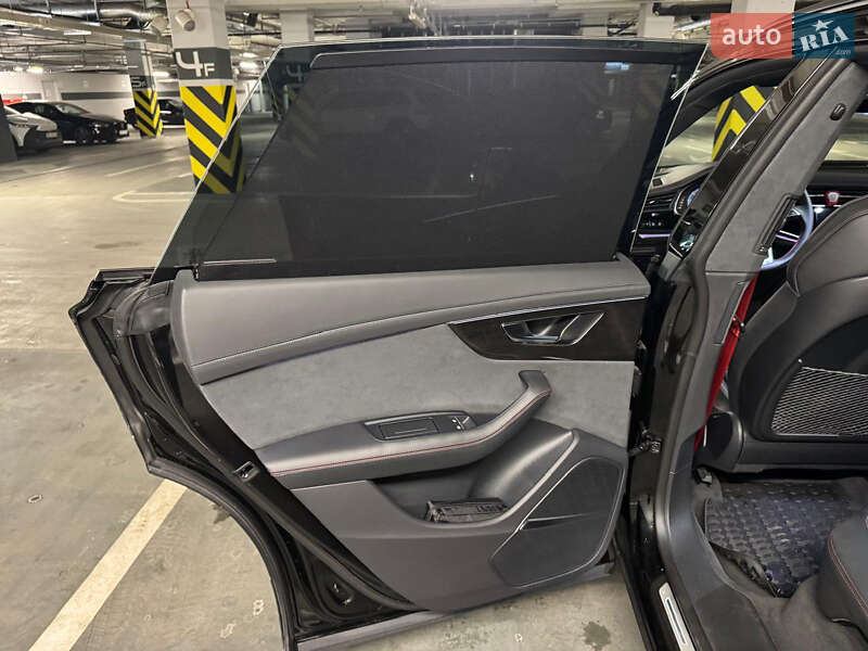 Позашляховик / Кросовер Audi Q8 2024 в Києві фото 14 Позашляховик / Кросовер Audi Q8 2024 в Києві