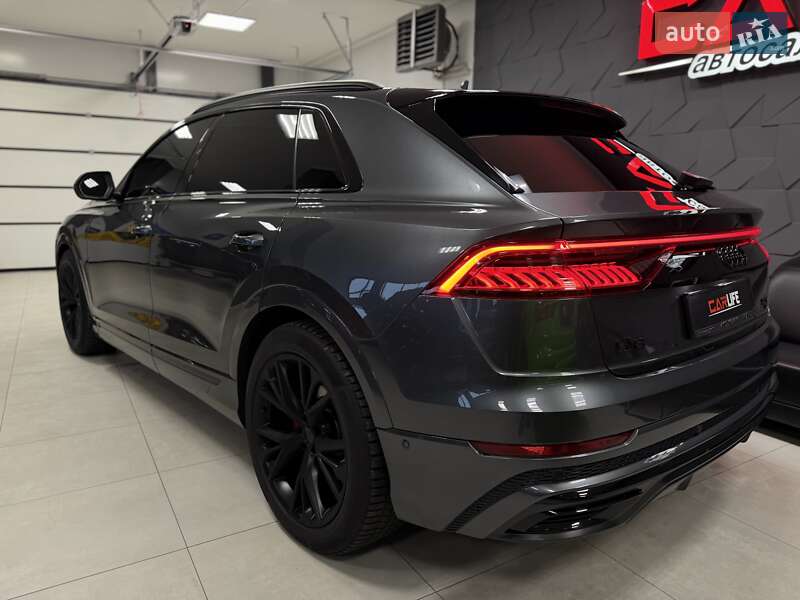 Внедорожник / Кроссовер Audi Q8 2020 в Тернополе