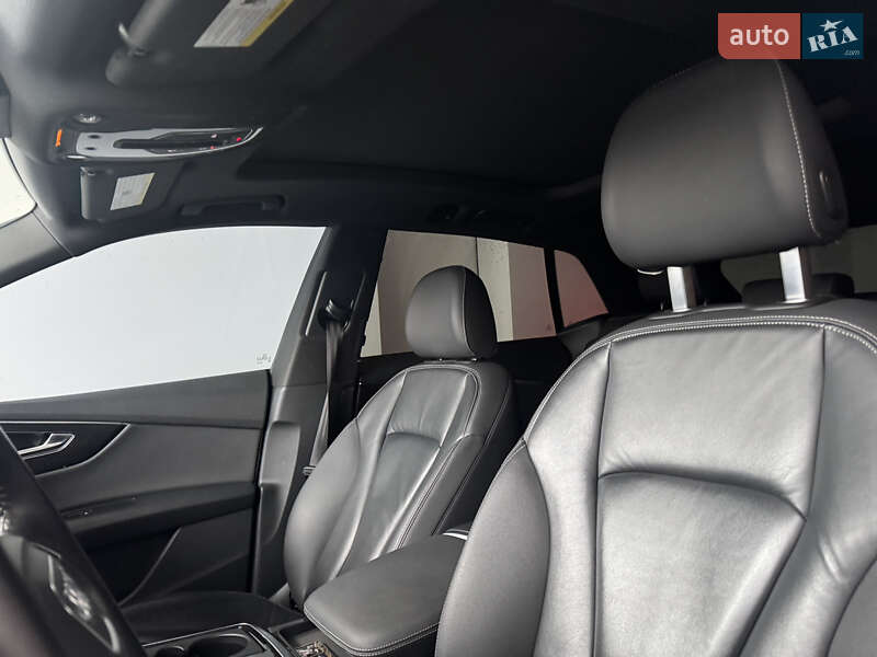 Позашляховик / Кросовер Audi Q8 2018 в Києві