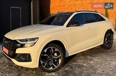 Внедорожник / Кроссовер Audi Q8 2019 в Киеве