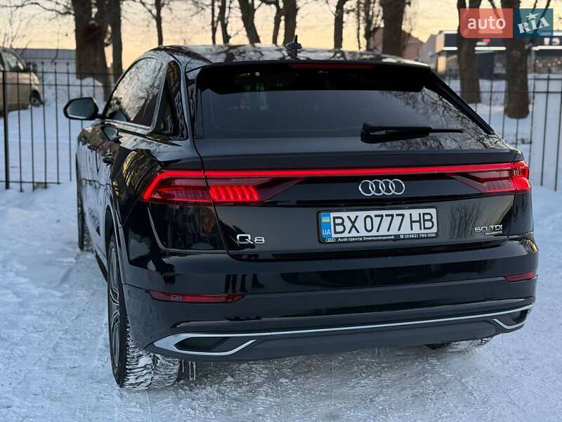 Внедорожник / Кроссовер Audi Q8 2022 в Хмельницком