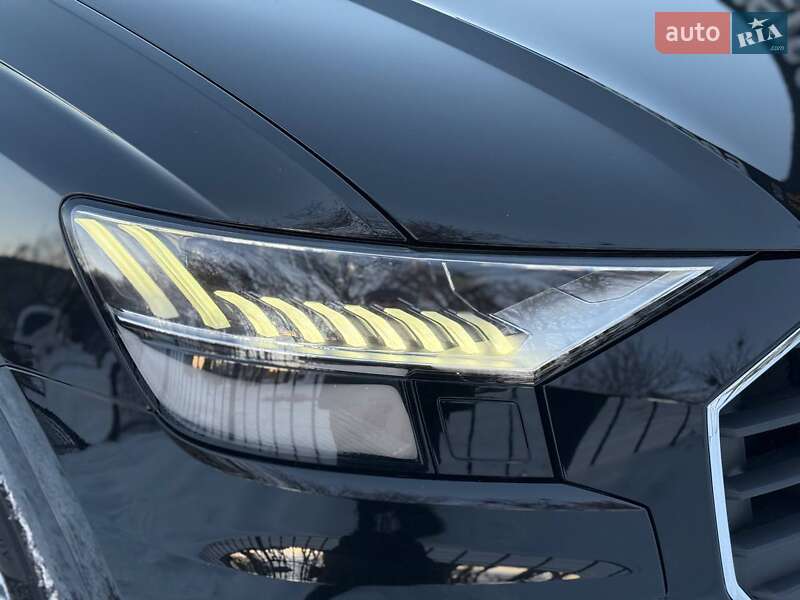 Внедорожник / Кроссовер Audi Q8 2022 в Хмельницком