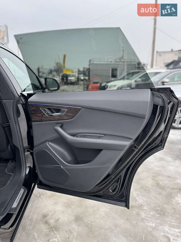 Позашляховик / Кросовер Audi Q8 2019 в Івано-Франківську фото 42 Позашляховик / Кросовер Audi Q8 2019 в Івано-Франківську