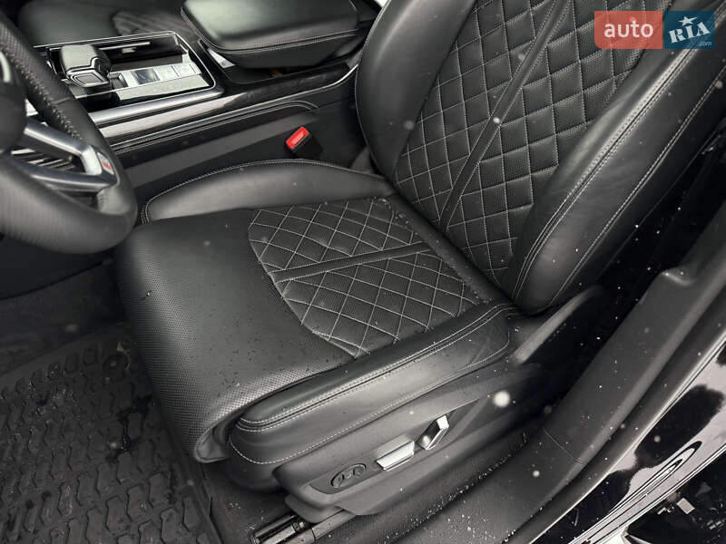 Внедорожник / Кроссовер Audi Q8 2019 в Львове фото 31 Внедорожник / Кроссовер Audi Q8 2019 в Львове