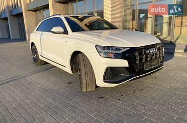 Внедорожник / Кроссовер Audi Q8 2020 в Виннице
