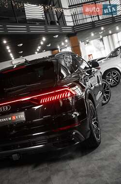 Внедорожник / Кроссовер Audi Q8 2023 в Одессе