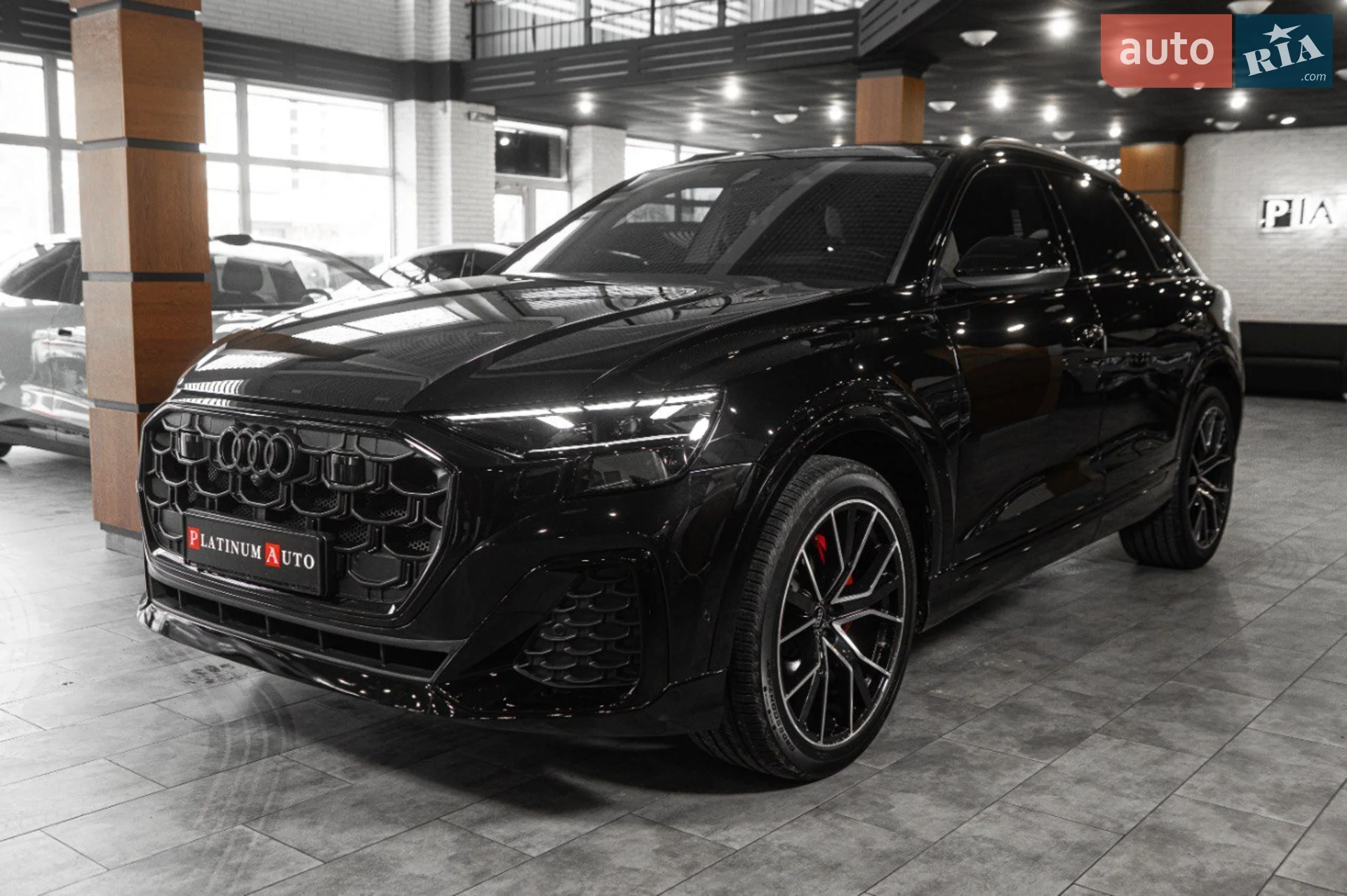 2023 Audi Q8 - фото 1