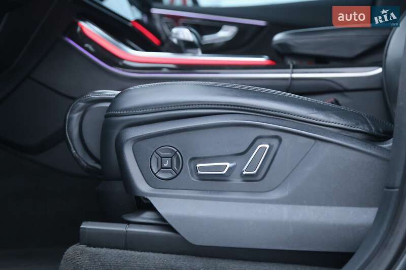Внедорожник / Кроссовер Audi Q8 2019 в Киеве фото 15 Внедорожник / Кроссовер Audi Q8 2019 в Киеве