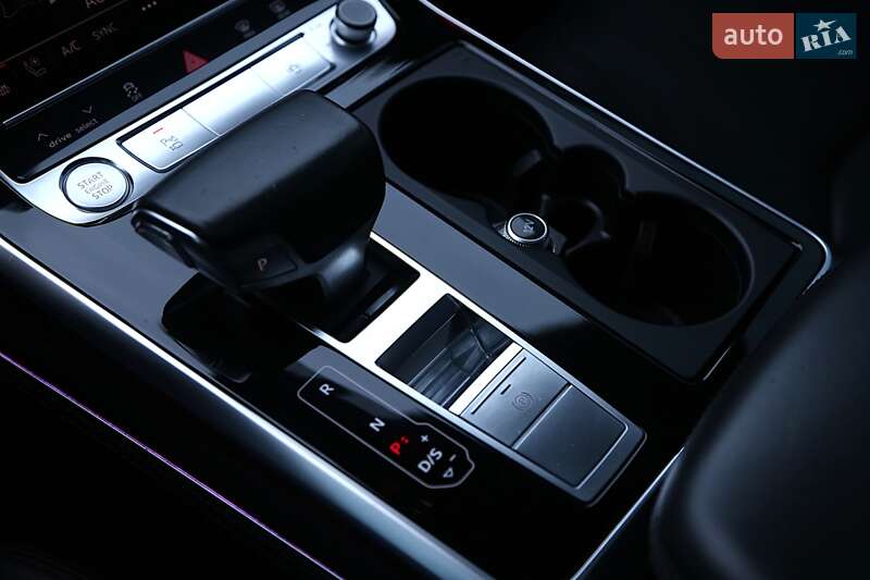 Внедорожник / Кроссовер Audi Q8 2019 в Киеве фото 30 Внедорожник / Кроссовер Audi Q8 2019 в Киеве
