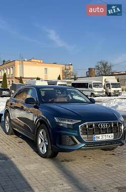 Внедорожник / Кроссовер Audi Q8 2019 в Ровно