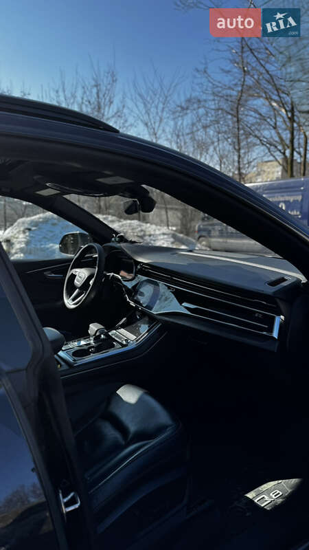 Внедорожник / Кроссовер Audi Q8 2018 в Львове