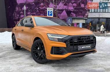 Позашляховик / Кросовер Audi Q8 2018 в Києві