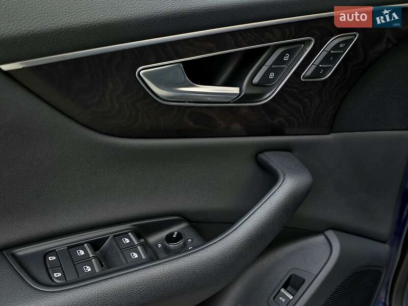 Позашляховик / Кросовер Audi Q8 2018 в Миколаєві