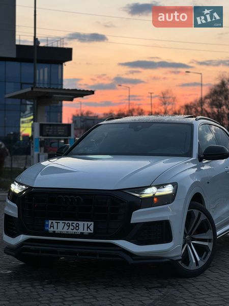 Внедорожник / Кроссовер Audi Q8 2018 в Ивано-Франковске