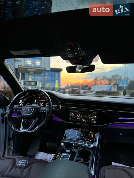 Внедорожник / Кроссовер Audi Q8 2018 в Ивано-Франковске