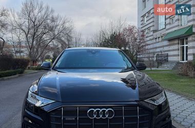 Внедорожник / Кроссовер Audi Q8 2019 в Запорожье