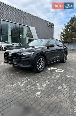 Внедорожник / Кроссовер Audi Q8 2022 в Харькове